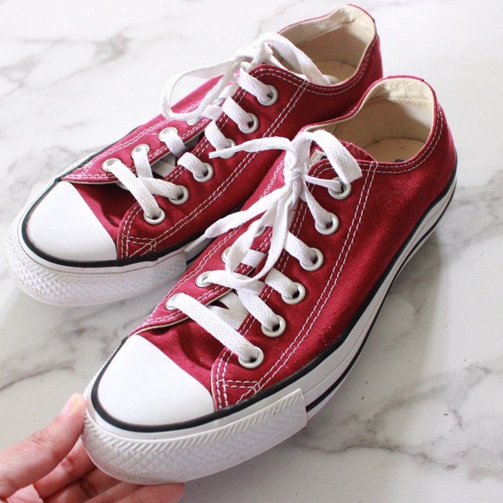 Converse All Star Unisex Sneakers Maroon